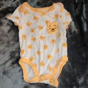 Disney Winnie The Pooh Onesie 3-6 Month Old
